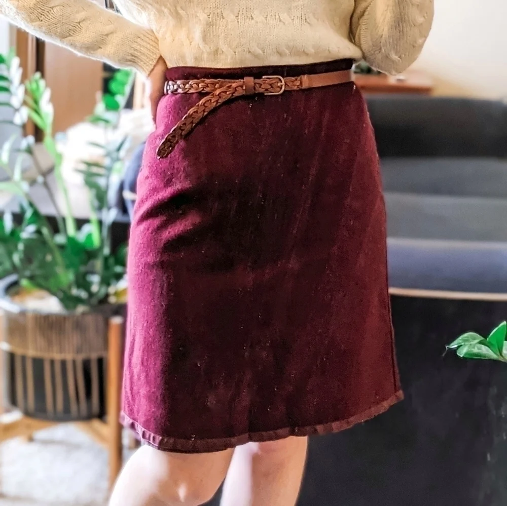 Old Navy Vintage Wool Blend Maroon A-line Skirt Size 8